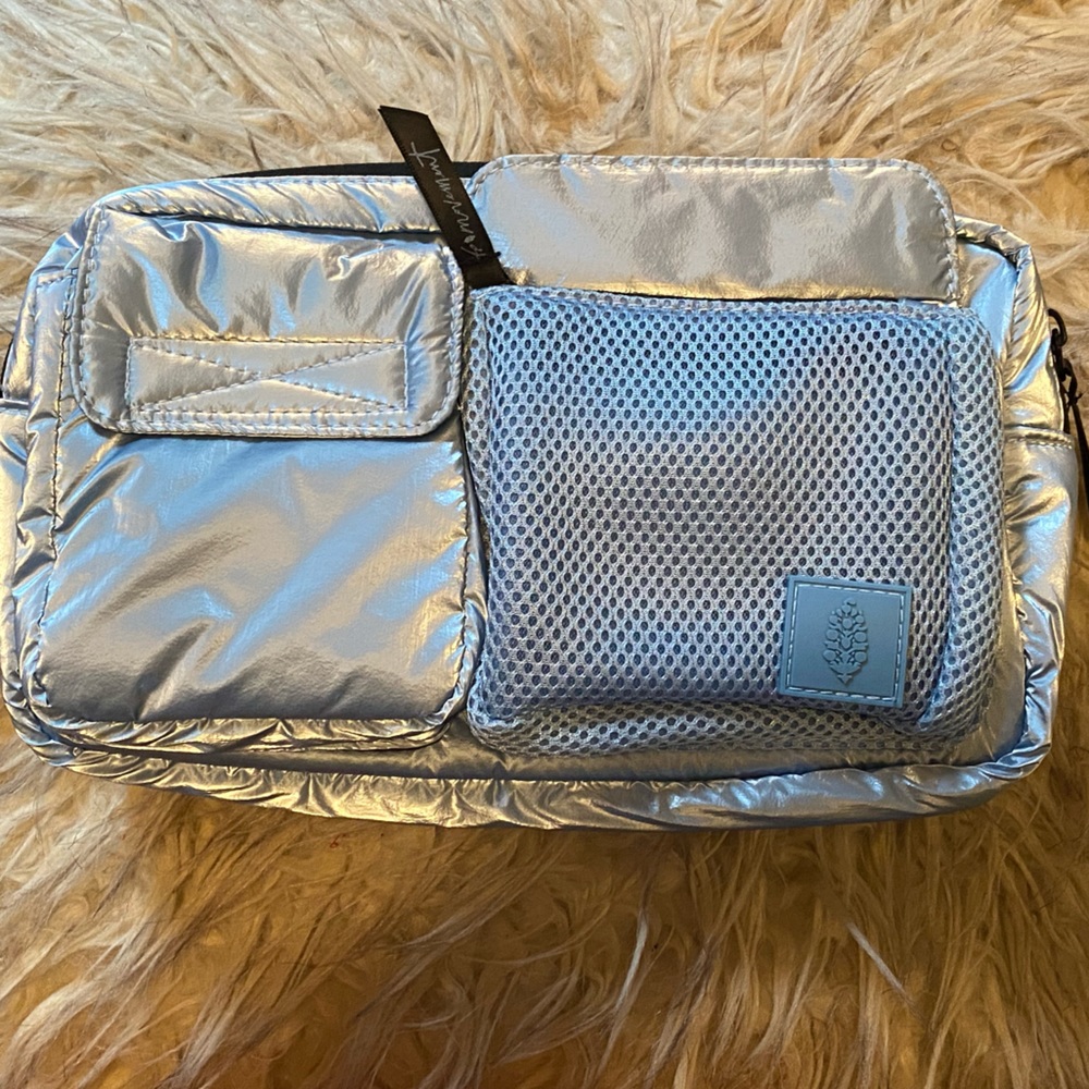 FREE PEOPLE Movement Cargo sling waist bag - Picture 4 of 7